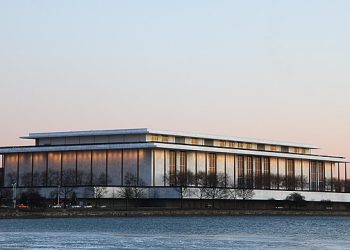 워싱턴 공연장 케네디 센터, ‘트럼프-케네디’로 이름 변경