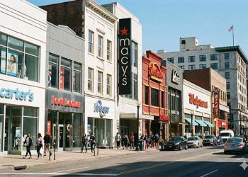 내년도 유통·외식업계 침체  … 메이시스·월그린스 등 대규모 매장폐쇄