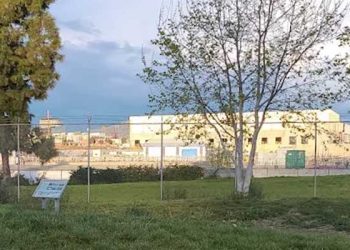 앳워터 빌리지 물 재활용 시설 총격… 남성 2명 현장서 사망