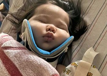 유모차 들이받은 뺑소니차, 100야드 끌고 도주 … 3개월·3세 남매 중태