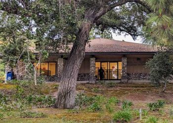 오렌지 카운티 트라부코 캐년 우체국 임시 폐쇄