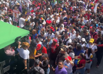 “미국 공격에 베네수엘라인 100여명 사망”