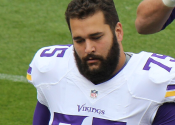 “성기 크기 발언은 선 넘었지”…NFL 스타, 전처 상대 소송