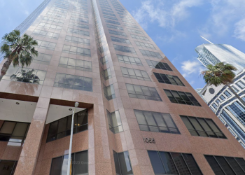 제이미슨의 승부수… LA ’33층 아코 타워’ 대규모 아파트로 전환 프로젝트