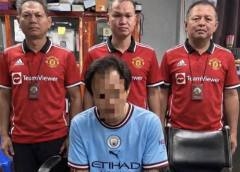 [화제] ‘맨유 유니폼’ 태국 경찰, 맨시티 팬 체포 …’더비’ 재현