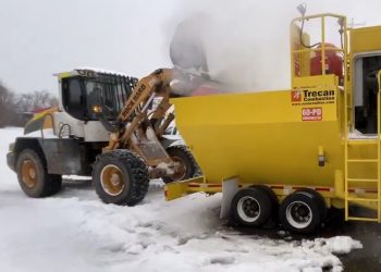 미 전역서 대규모 정전·항공편 1만여편 취소 … 30cm 폭설 겨울폭풍