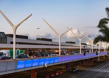 미 전역 강타한 겨울폭풍 여파…LAX 등 남가주 공항도 항공 대란