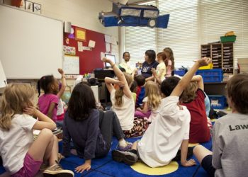 법원 “캘리포니아 등 5개 주 아동 지원금 중단 안돼” 판결