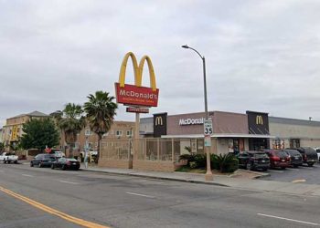 맥도날드 드라이브스루서 폭행 여성 사망 … 왜 말리지 않았나