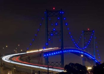 샌페드로 빈센트토머스 브리지, 폭풍 탓 곳곳 팟홀