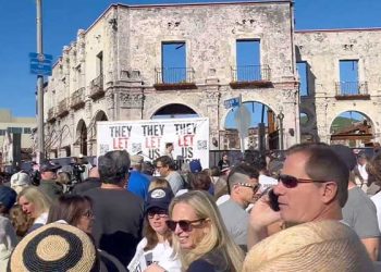“우리는 혼자였다” 팰리세이즈 산불 1년 … 주민들 분노, 책임 요구