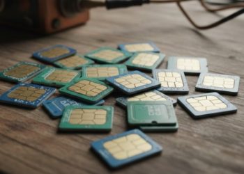 “버려진 유심칩 금 50돈 추출”…연금술 영상 SNS 난리