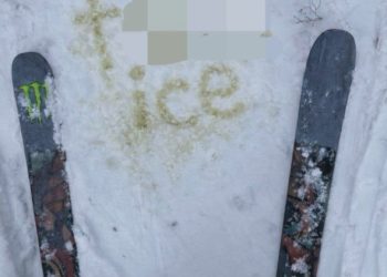 “ICE 꺼져라”…소변으로 비판한 올림픽 선수
