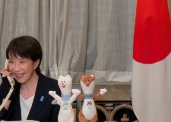 자민당, 창당 이래 최대 압승 … 단독 개헌발의선 돌파