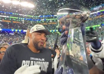 시애틀, 뉴잉글랜드 꺾고 제60회 슈퍼볼 우승…통산 두번째