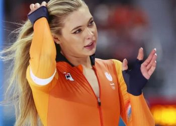 “스포츠브라 노출 세리머니 한 번에 1300만 달러 수익”