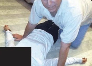 영국 경찰, 찰스 국왕 동생 앤드루 왕자 체포