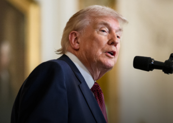 트럼프 “이란, 핵 합의까지 10~15일 남아…못하면 큰 불행”