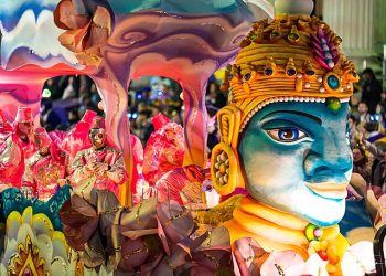 “뚱뚱한 화요일” 뉴올리언스, 마르디 그라스 축제 성황