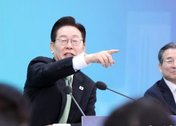 여야 ‘이재명 조폭 연루설’ 가짜뉴스 공방