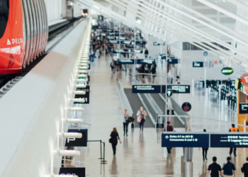 20대 한국 남성, 디트로이트 공항 폭파 협박 체포