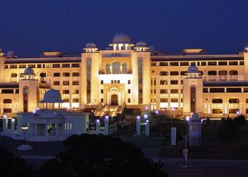 “미·이란, 이르면 26일 회담…전쟁은 2~3주 지속 계획”