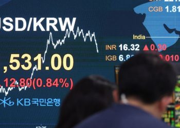 ‘중동 쇼크’에 금융시장 패닉…환율 17년만에 1530원선