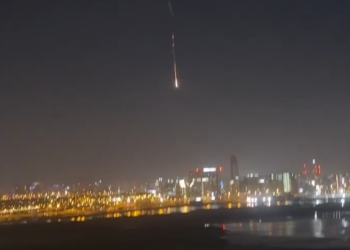 이란 “미 해병대 집결지 공습”…드론 타격