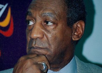 ‘국민아빠’ 빌 코스비의 추락…성추문 ‘6천만달러’ 배상 판결