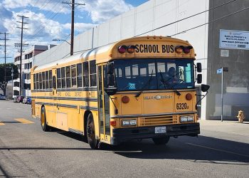 LA교육구 사상 최대규모 부패스캔들 … 2200만달러  계약 몰아주기