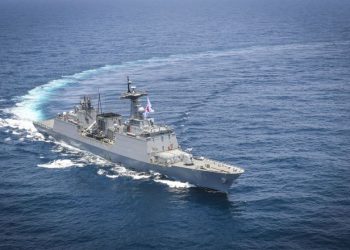 한국, 이란전 참전하나 … 트럼프, 한국에 호르무즈 군함 파병 요청