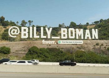 101번 프리웨이에 ‘헐리웃 사인’ 구조물 등장.. 관심집중