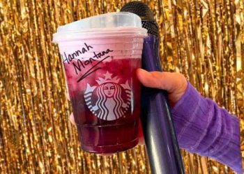 스타벅스 ‘한나 몬타나’ 20주년 음료 출시… 팬들 반응 싸늘…