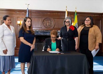 (2보)‘성폭력 의혹’ 차베스 지우기… LA, ‘농장 노동자의 날’로 전격 변경