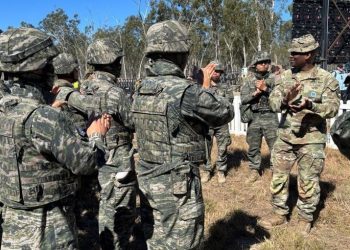 18세부터 병역 등록 자동화 추진 … 징병제 부활 우려 재점화