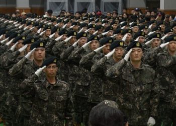 해외서 ‘병역 버티기’ 이젠 못한다 … 면제연령 43세로 상향