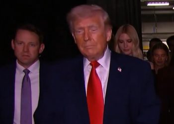 침묵하는 트럼프 … ‘비장의 카드’는 이란 해상봉쇄