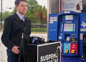 민주당, 상원 뒤집기 시나리오 가시화 … “집 나간 지지층 회귀”