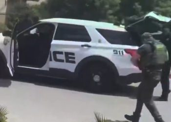 루이지애나주 푸드코트서 총격전 … 최소 10명 부상