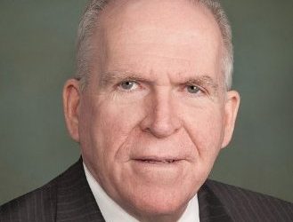 “트럼프, 제 정신 아냐…직무수행 부적합” 전 CIA 국장