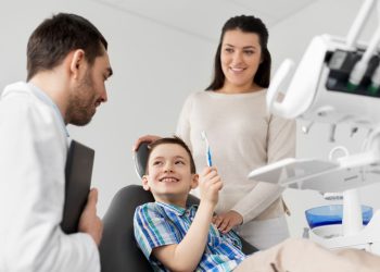 [화제] 일가족 7명 전원 치과의사 … 5남매 성공비결은