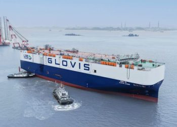 ‘세계 최초’…현대글로비스, 1만 8천대 선적 자동차 운반선 투입