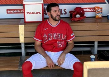 [석승환의 MLB] 딜런 시스 5이닝 12탈삼진 ‘괴물 피칭’…에인절스, 토론토에 5-2 패