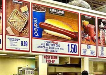 코스트코 핫도그 세트 조용한 변화 … 탄산 대신 생수 가능