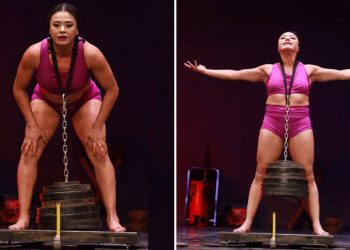 머리카락에 75㎏ 매달고 ‘우아한 미소’…기네스 갱신