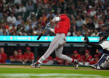 [석승환의 MLB]코메리카의 밤을 수놓은 반전의 사나이들