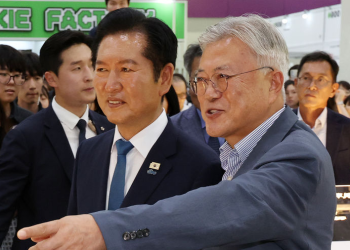 명청대전 현실화 … 정청래 사퇴, 전당대회 출마 예고