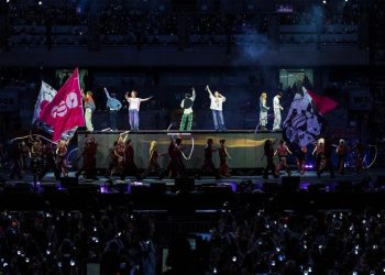 부산서 13주년 맞은 방탄소년단, “어떻게 이렇게 같이 오래 하냐”