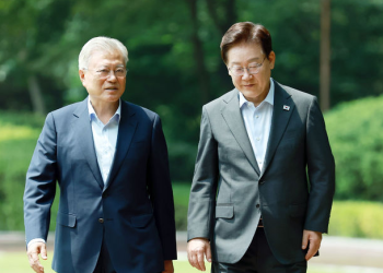 “李-文, 민주진영 단합 노력하기로…멸칭 도움 안된다”