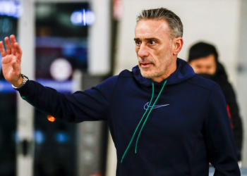 벤투 “한국 복귀 원해” … 축구협회에 의사 전달